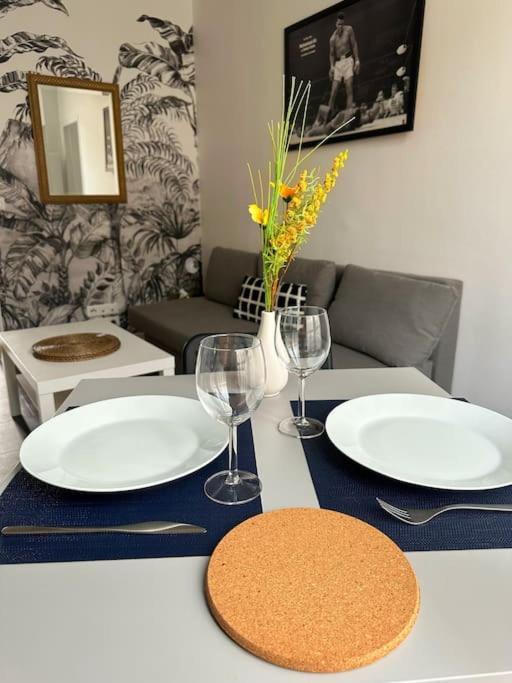 Apartamento L Audacieux T2 Proche Gare Rer E Villemomble Exterior foto
